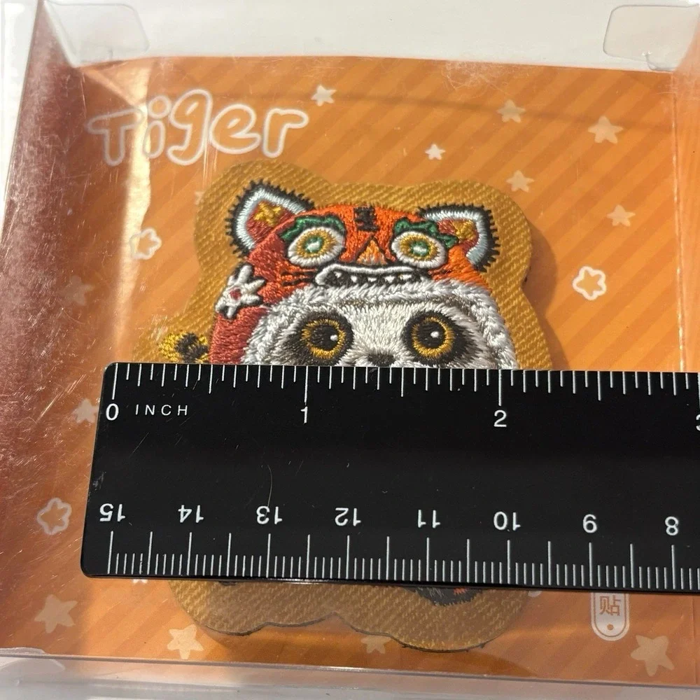 NIB Panda Bear Magnet Tiger Embroidery Figural Anime Big‎ Eye Cartoon Animal